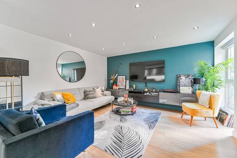 2 bedroom terraced house for sale, Birkbeck Road, Beckenham, BR3