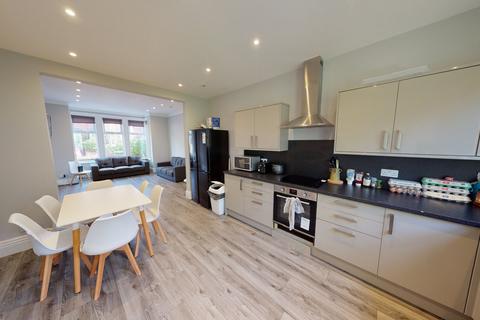 undefined, Estcourt Avenue, Leeds