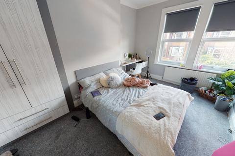 undefined, Estcourt Avenue, Leeds