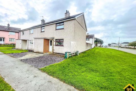 undefined, Pencraig, Llangefni, Anglesey, LL77