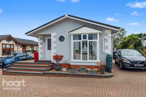 undefined, Warden Road, Eastchurch