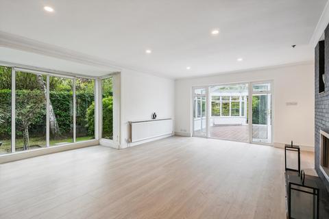 undefined, Montrose Gardens, Oxshott, Leatherhead, Surrey, KT22