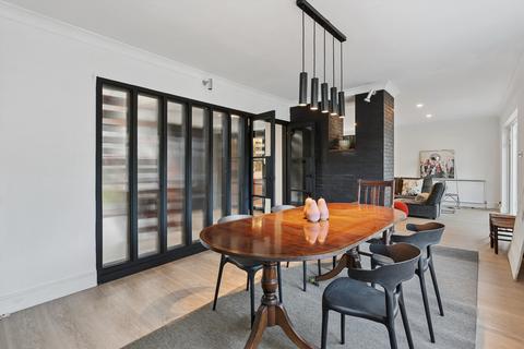 undefined, Montrose Gardens, Oxshott, Leatherhead, Surrey, KT22