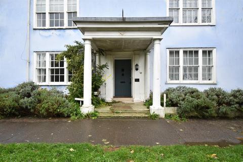 undefined, High Street, Hastings TN34