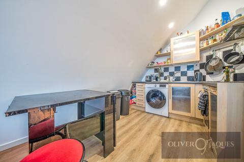 3 bedroom flat for sale, Sweden Gate, Baltic Quay, SE16