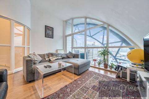 3 bedroom flat for sale, Sweden Gate, Baltic Quay, SE16