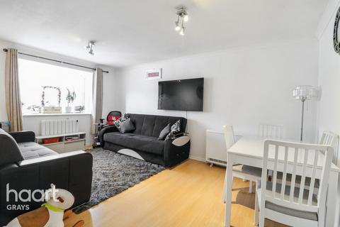 undefined, Wingrove Drive, Purfleet