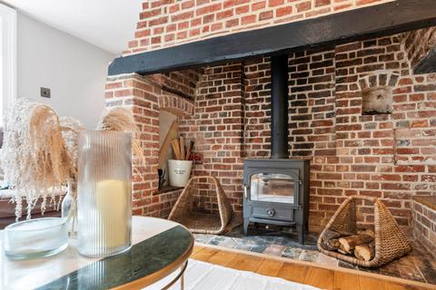 undefined, Wateringbury Road, East Malling ME19