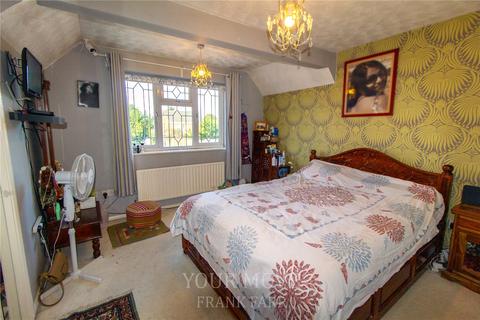 10 Southwold Spur, Slough, SL3 8XX