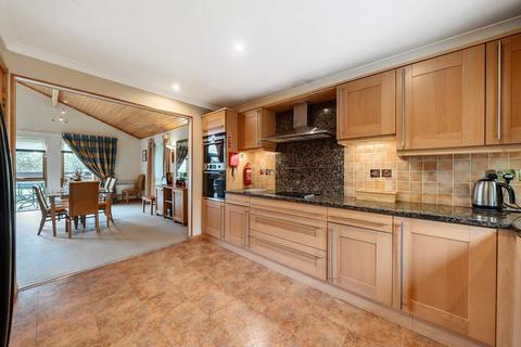 undefined, Belton Woods, Belton, Grantham