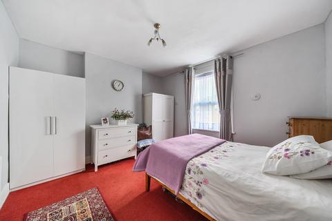 undefined, Wandsworth Road, London, SW8