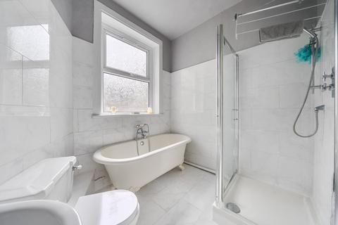 undefined, Wandsworth Road, London, SW8