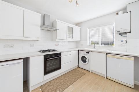 undefined, Stonebanks, Walton-On-Thames