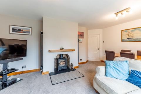 undefined, Beaconsfield, Luton