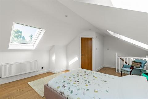 undefined, LINKS ROAD, ASHTEAD, KT21