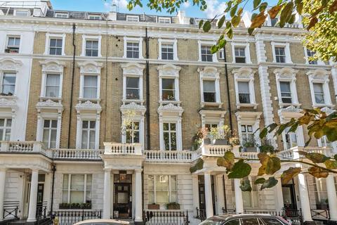 2 bedroom flat for sale, Linden Gardens, London, W2