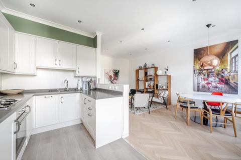 2 bedroom flat for sale, Linden Gardens, London, W2