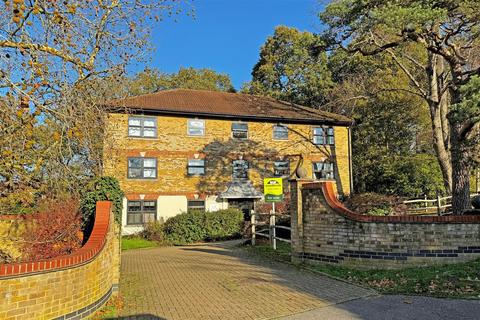 undefined, Alpine Road, Redhill