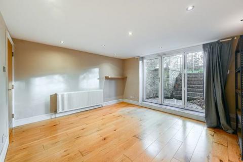 2 bedroom flat for sale, Eltham Road, London, SE12