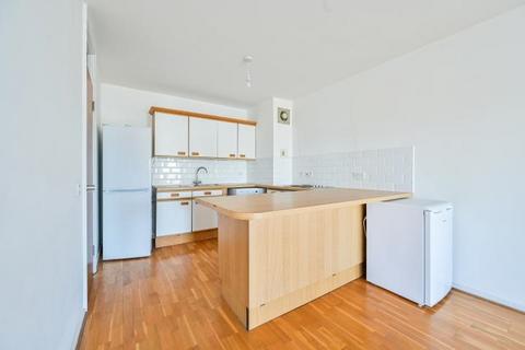 1 bedroom flat for sale, Riverside Court, 20 Nine Elms Lane, London, SW8