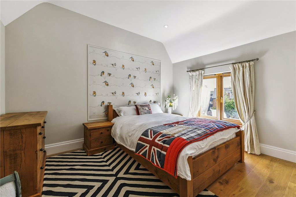 Bed 2