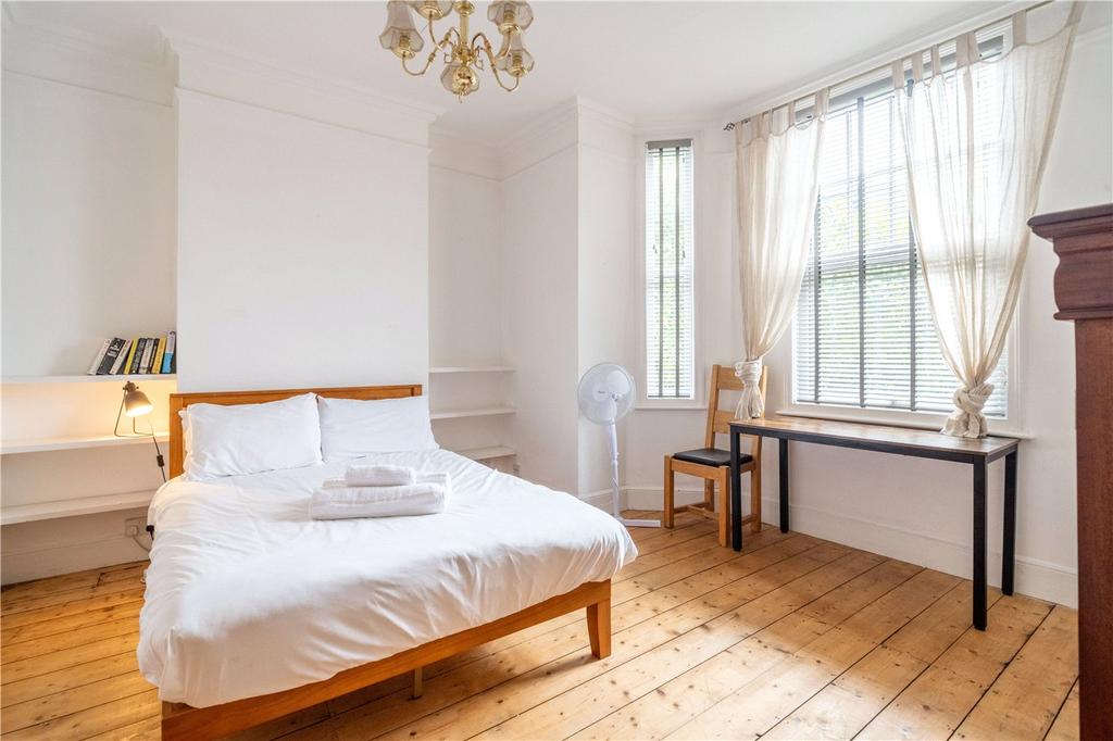 Bedroom/Rec Room
