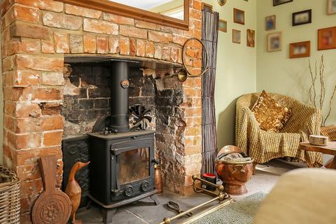 undefined, East Wellow, Romsey