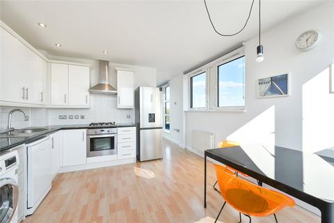 2 bedroom apartment to rent, Bartlett Mews, London, E14