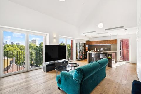 3 bedroom apartment for sale, Exchange Gardens, London, SW8