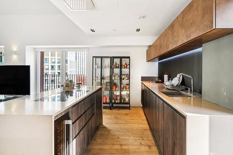 3 bedroom apartment for sale, Exchange Gardens, London, SW8