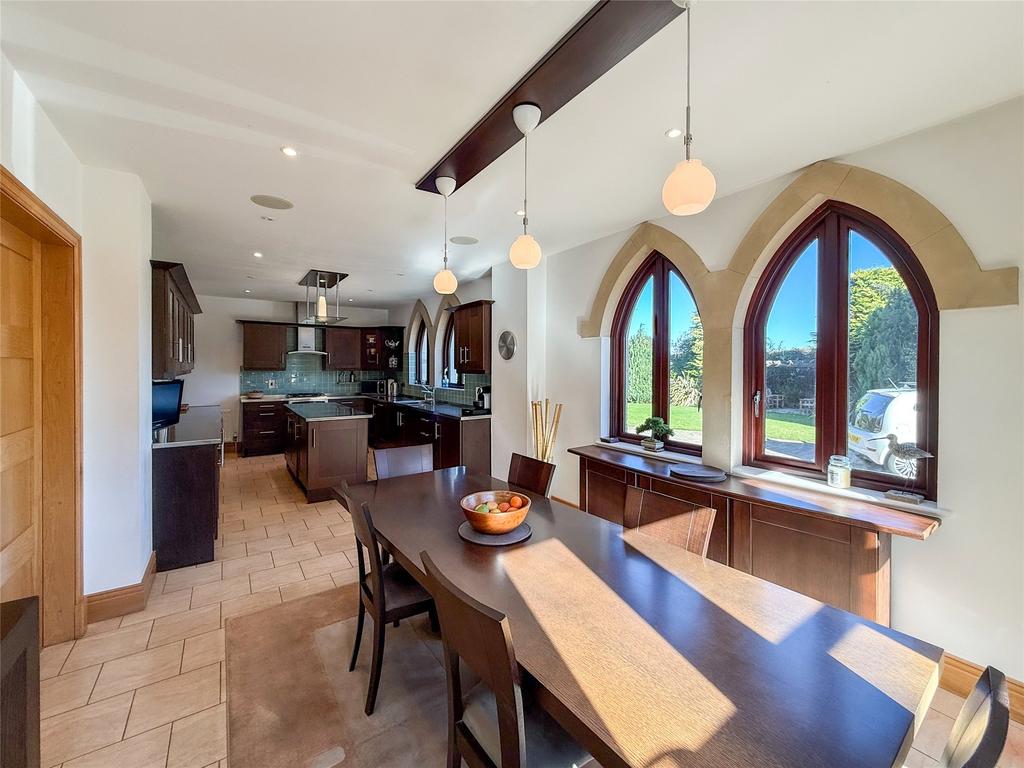 Dining Kitchen