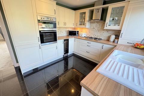 undefined, Hope Hill View, Cottingley, Bingley, BD16