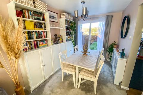 2 bedroom end of terrace house for sale, Old Farm Road, Poole BH15