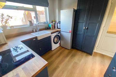 2 bedroom end of terrace house for sale, Old Farm Road, Poole BH15