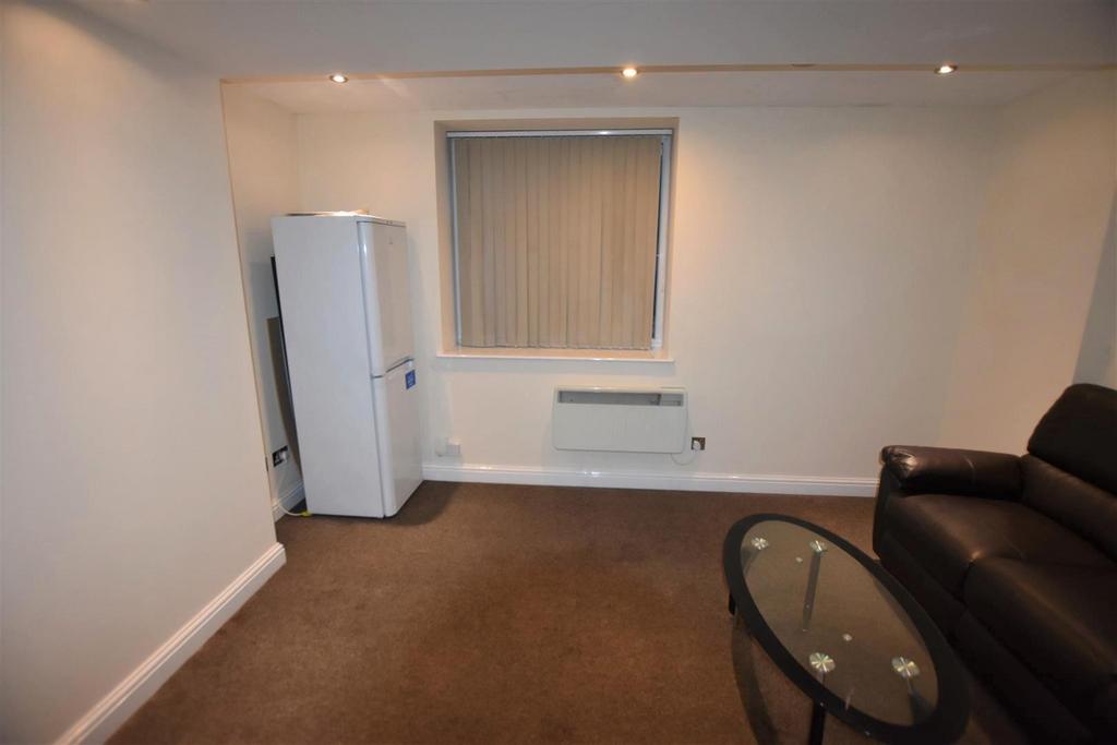 B Ws g J-l Rk OC3 Is MCj1h0 A.jpg