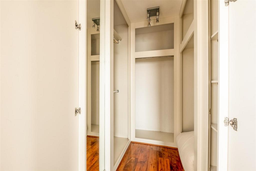65 Chartwell Court 32.jpg