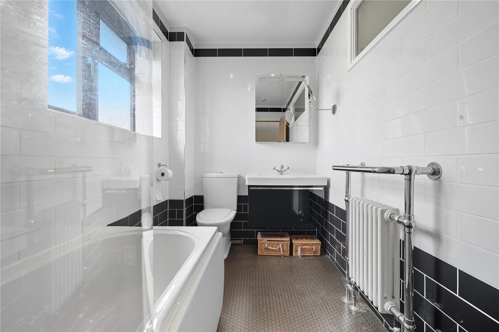 Ensuite Bathroom