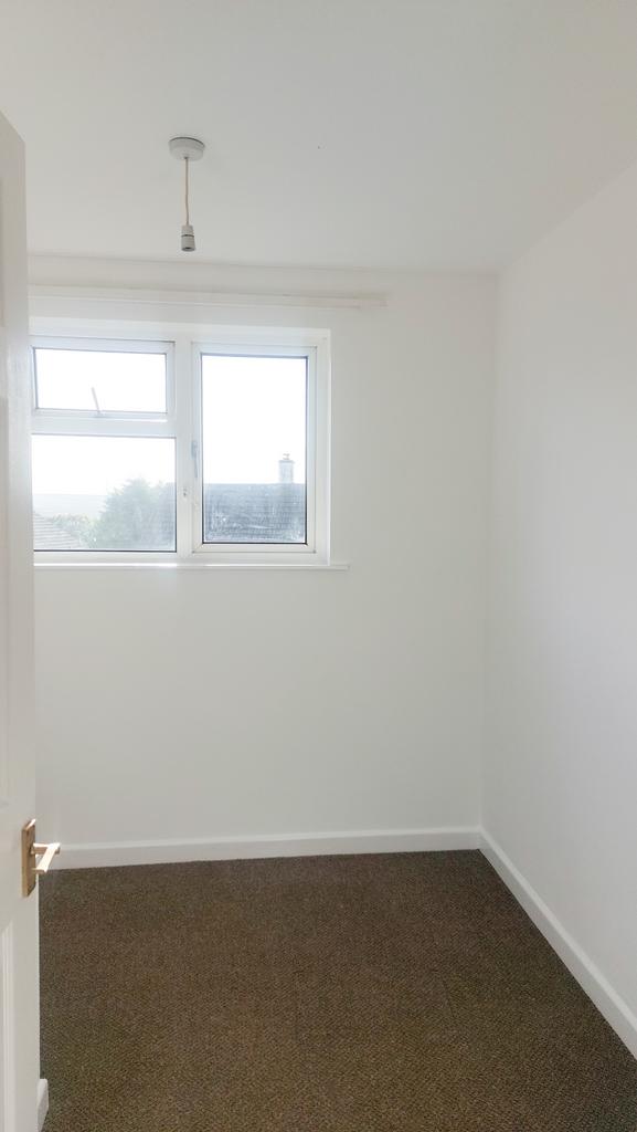 12 Moor View -5