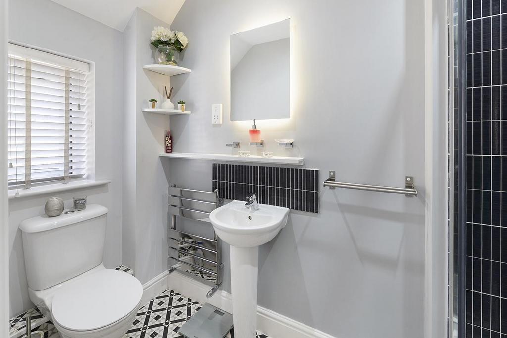 Ensuite