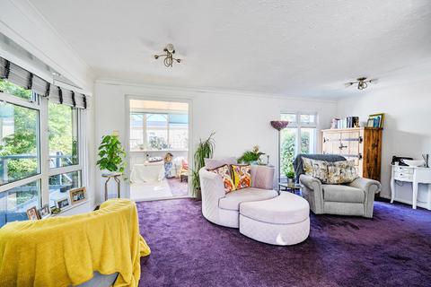 2 bedroom park home for sale, Rawlins Park, Swindon Road, Avebury, SN8