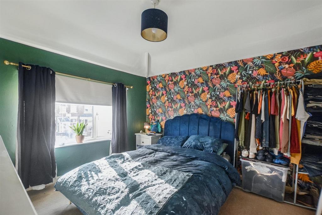 Bedroom 1 1.jpeg