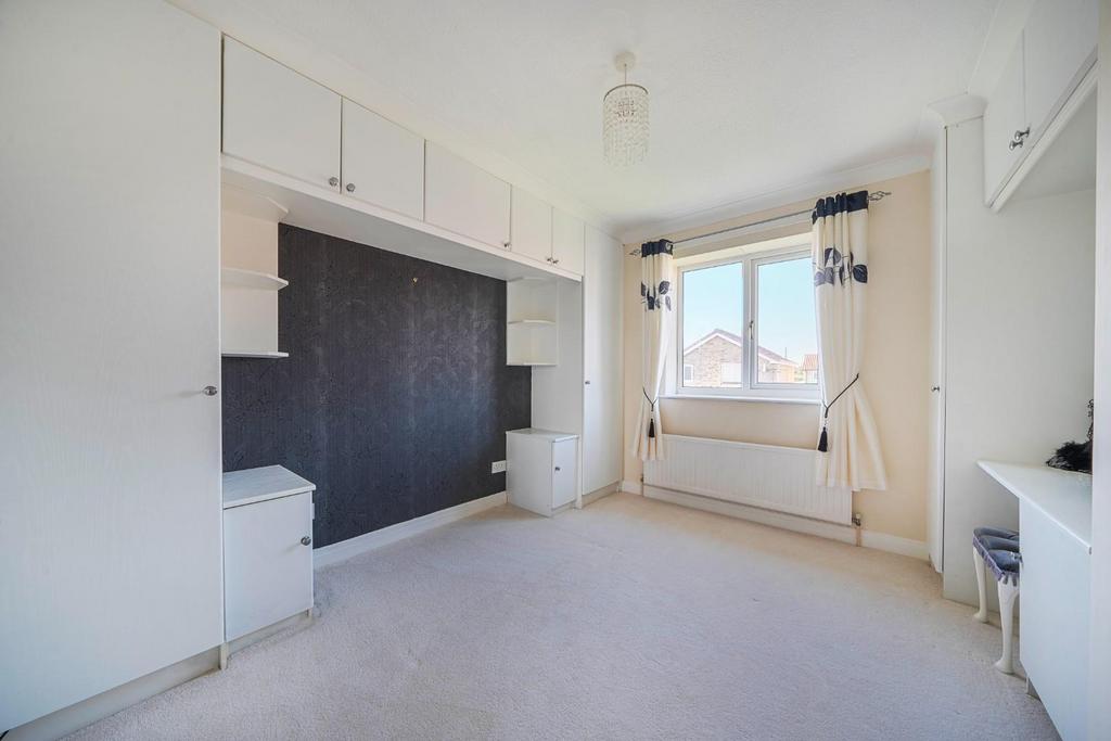 Bedroom 2.jpg