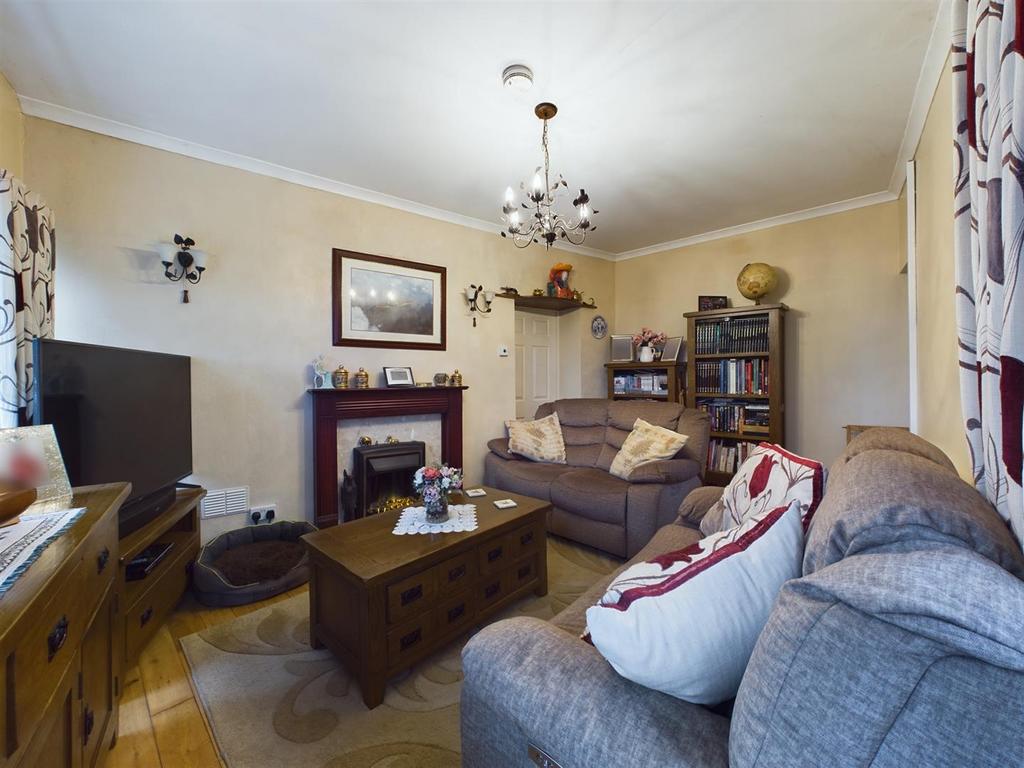 CAM03055 G0-PR0180-STILL040.jpg