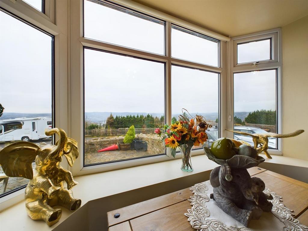 CAM03055 G0-PR0180-STILL011.jpg