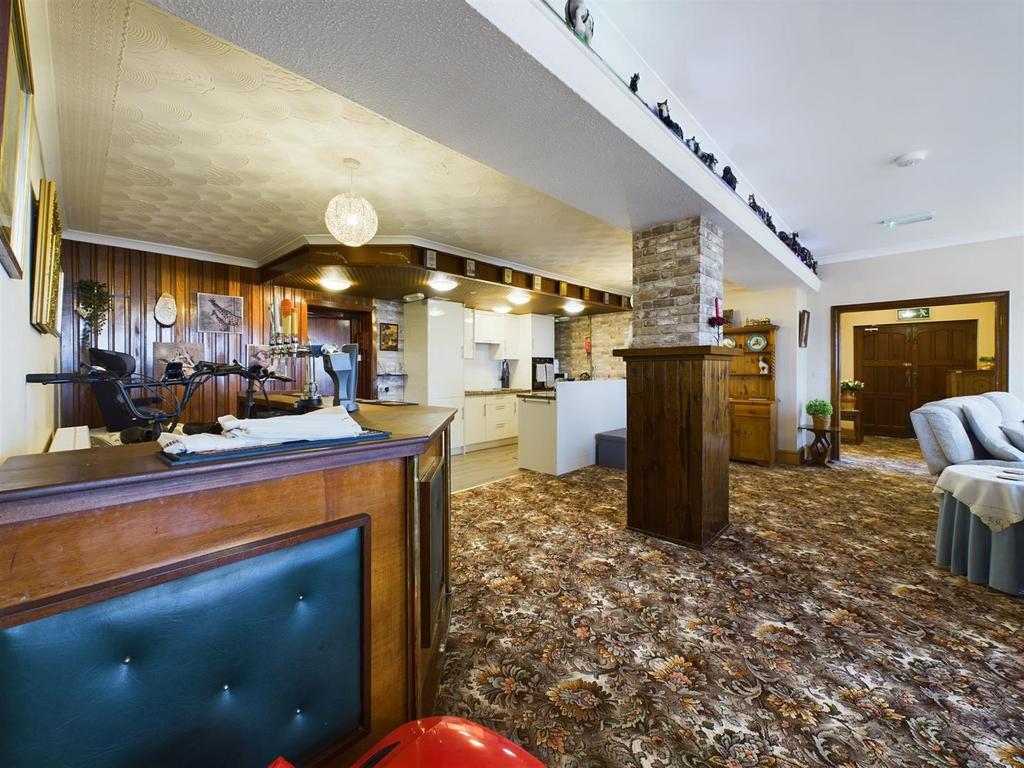 CAM03055 G0-PR0180-STILL014.jpg