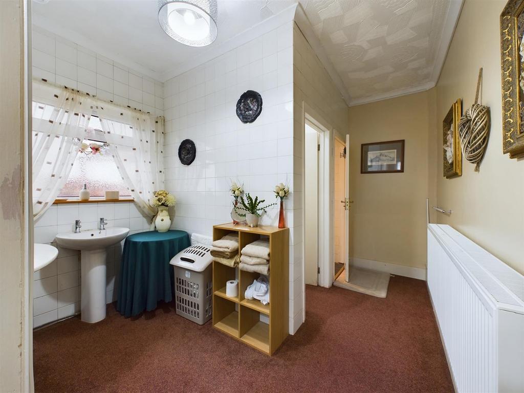 CAM03055 G0-PR0180-STILL024.jpg