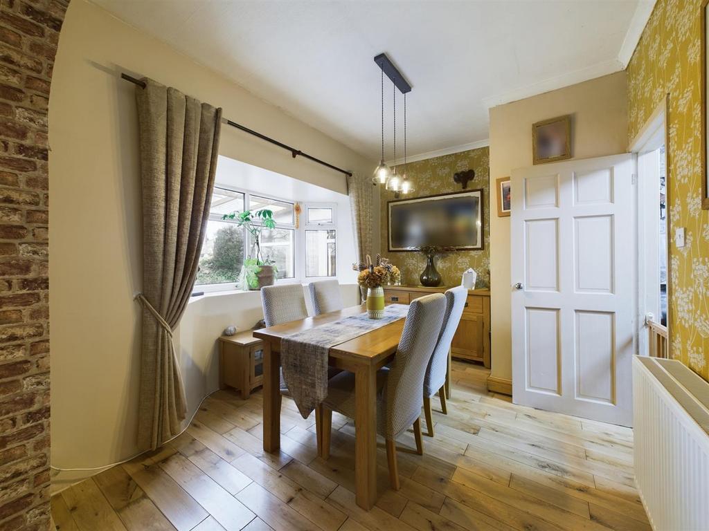 CAM03055 G0-PR0180-STILL028.jpg