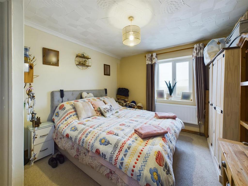 CAM03055 G0-PR0180-STILL032.jpg