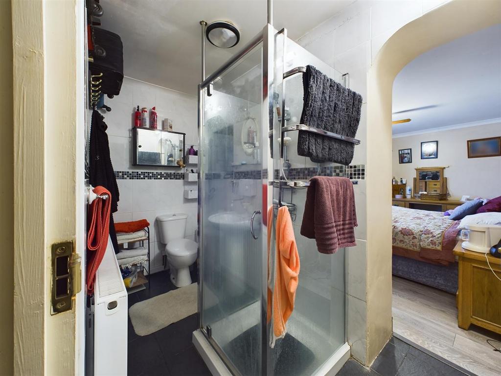 CAM03055 G0-PR0180-STILL037.jpg