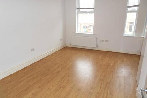 1 bedroom flat for sale, Brownhill Road, Catford, London, SE6